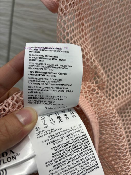 CT77105 Prada 25 Spring/Summer Pink Cotton Mesh T-shirt With Unique Age Reducing And Casual Sty wu4fir4z - Image 10