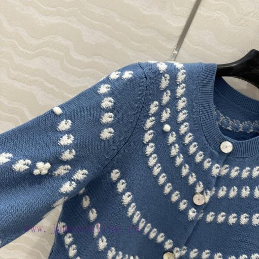 High End AW76729 Coco Chanel 25P High-end Pearl Series Cashmere Cardigan With Relief Three-dime p9saa67h - Image 5