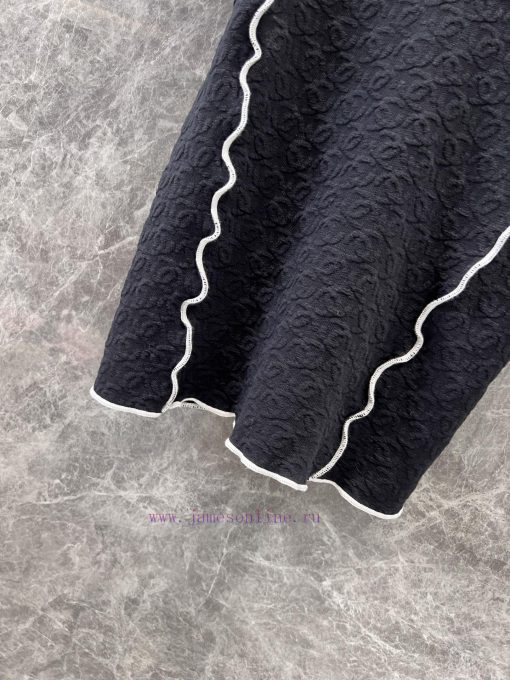ZT60927 Chanel 25s Spring/Summer New Jacquard Slimming Knitted Top | Produced With Contrast Lac o1tudv8b - Image 8