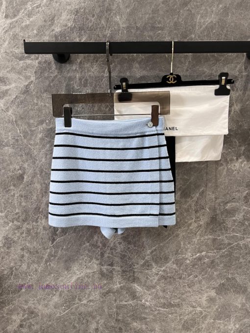 ZB60986 Chanel 25P Spring/Summer New Blue Striped Knitted Skirt | Developed By Yb This Product v6wz8ng0 - Image 2