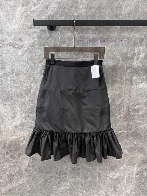 ZB60993 Valentino 25Ss Early Spring New Product High Waist Ruffle Multi Layer Cake Skirt Half S dqf3tz64 - Image 9