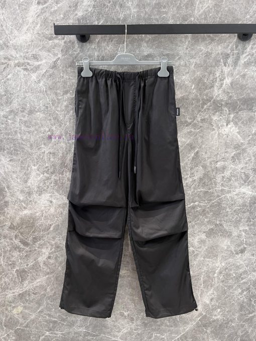ZK61007 Prada 25Ss Spring/Summer New Workwear Style Casual Pants | Customized Pleated Pants Sho qa1yw8c3