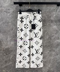 ZK61008 Louis Vuitton 25Ss New Spring/Summer Old Flower Printed Denim Pants | Absolutely Rocket vlt1vzyh