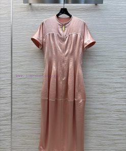 CL77281 Schiaparelli 25 Spring/Summer Round Neck Half Zipper Design Dress With Heavy Pleated De k5dg3okm