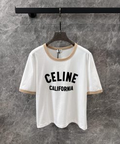ZT59856 Celine 25Ss Early Spring New Letter Flocking Printed Round Neck Short Sleeved T-shirt 丨 jqg4lg30