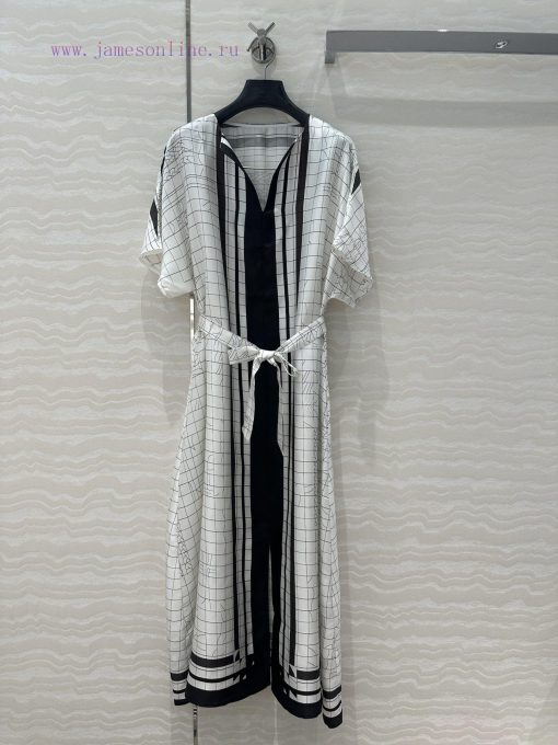 AL73916 Hermes 25s Early Spring New Product Kaftan Split Dress Coaching Deja Vu Pattern Positio 5bja7x6b