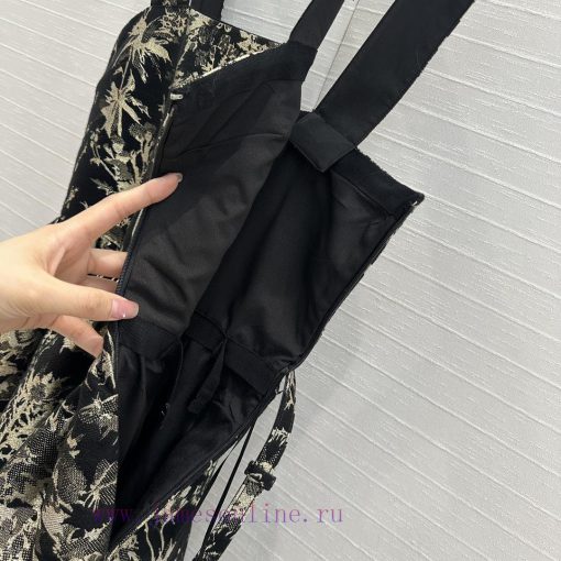 High End BL73668 Dior 25 Early Spring Vacation New Product Black Gold Vessel Ruyi Flower Elemen 6n9ry797 - Image 7