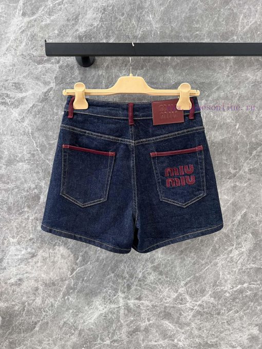 ZK60238 Mium * U 25Ss Early Spring New Red Embroidered Letter Shorts With Back Bag | Produced U 2zr3ort7 - Image 3