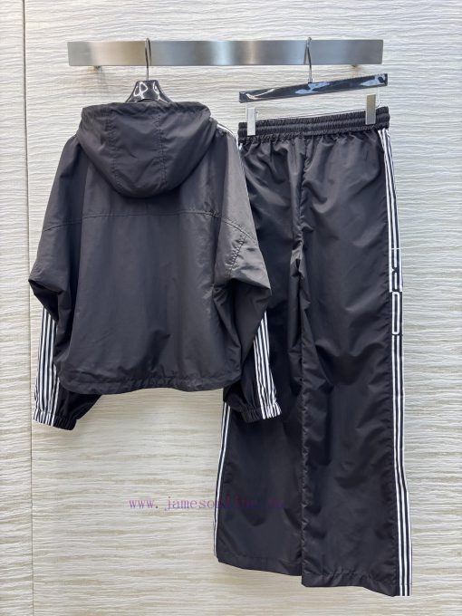 CT75536 Dior 25 Early Spring New Collection Color Contrasting Bundle Edge Casual Set With Hoode cq49cpyf - Image 9