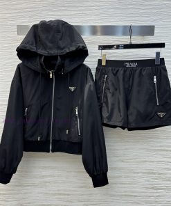 CT75539 Prada 25 Spring/Summer New Collection Hooded Zipper Hoodie Jacket+High Waist A-line Sho 3ahlgoep