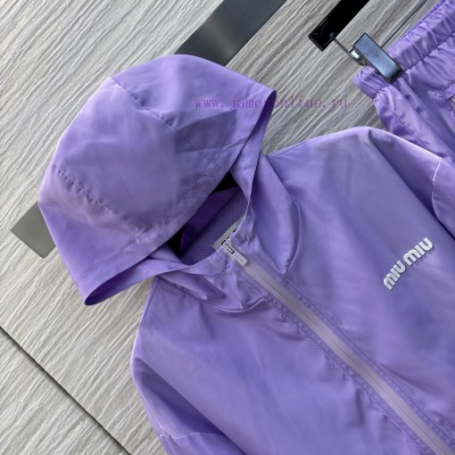 CT75550 Miu Miu Miu 25 Early Spring New Collection Lavender Purple Sunscreen Set Hooded Zipper e10hdwma - Image 4