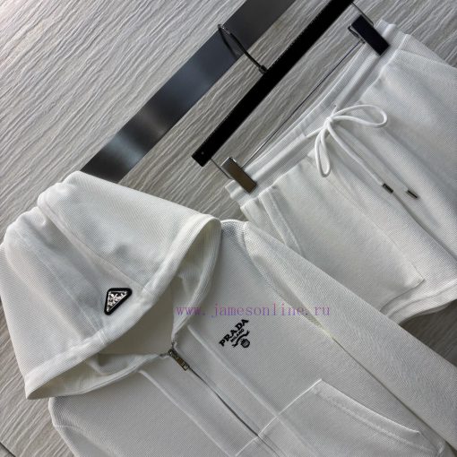 CT75550 Miu Miu Miu 25 Early Spring New Collection Lavender Purple Sunscreen Set Hooded Zipper eseur9q2 - Image 6