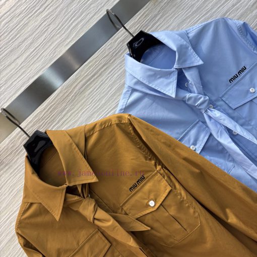 CC75555 Miu Miu 25 Early Spring New Item Classic Double Pocket Shirt Tie Decoration Simple Basi g7vtgi4f - Image 5