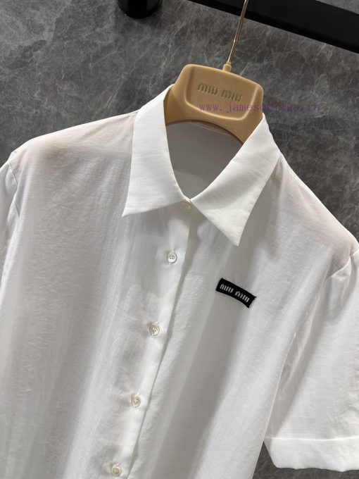 ZT60267 Miumi * 25Ss Early Spring New Classic Black And White Logo Commuting White Shirt | YB D tjlgkq5j - Image 4