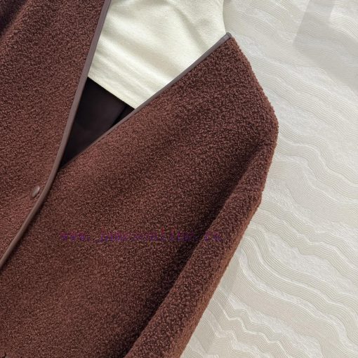 AW72239 Prada's Smart And Stylish Looped Woolen Jacket With 100% Sheepskin Edge Craftsmanship C q6hf4fqc - Image 4
