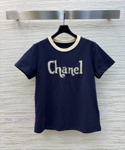 CT75703 Chanel Vintage Collection Retro Embroidered T-shirt With Simple Basic Style Meets The C i1qf5gd7
