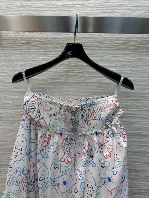 CB75757 Chanel 25 Early Spring New Collection Fun Graffiti Printed Long Half Skirt With Dynamic fyx87pts - Image 3