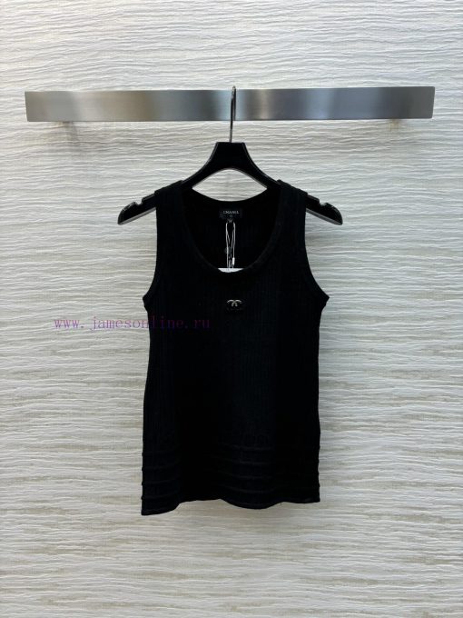 CT75760 Chanel 25 Spring/Summer New Product Solid Color Vertical Knitted Tank Top With Delicate 4vsneqnu