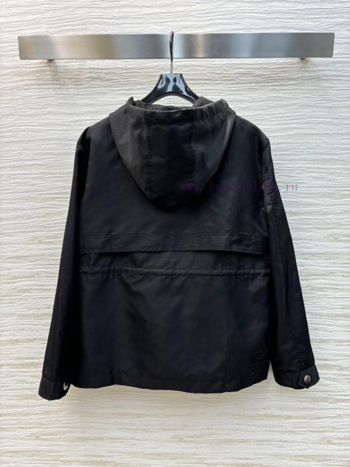 CW75767 Prada Early Spring New Collection Triangular Decorative Hooded Waist Coat Cool And Hand mxjfnttl - Image 8