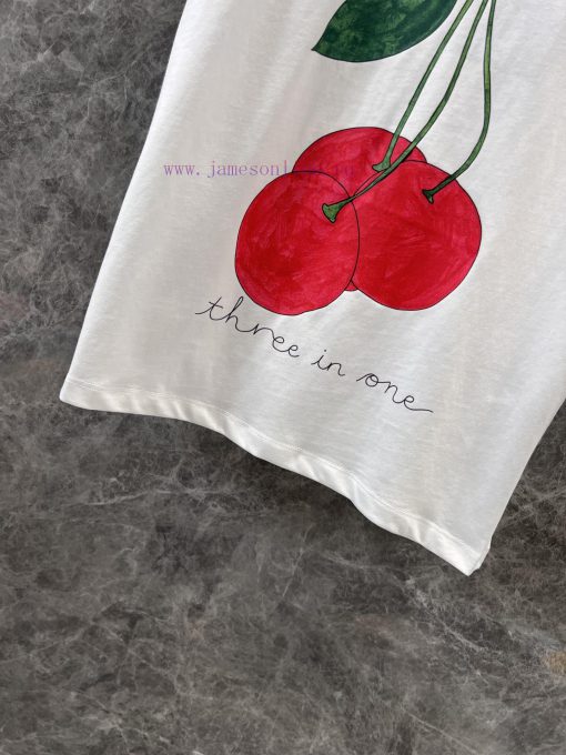 ZT60319 Gucci 25Ss Early Spring New Cherry Print Round Neck Short Sleeved T-shirt | Yb Developm sl1xa6bt - Image 8