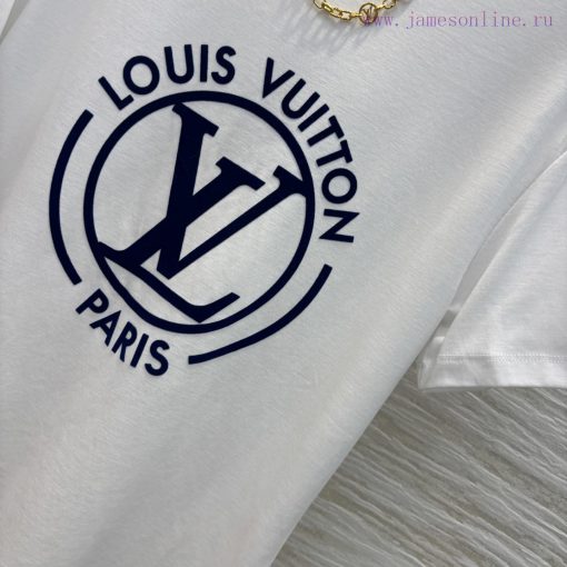 CT75792 Louis Vuitton 25 Early Spring New Collection Logo Printed Pattern Chain Short Sleeve T- ef5pue2x - Image 7