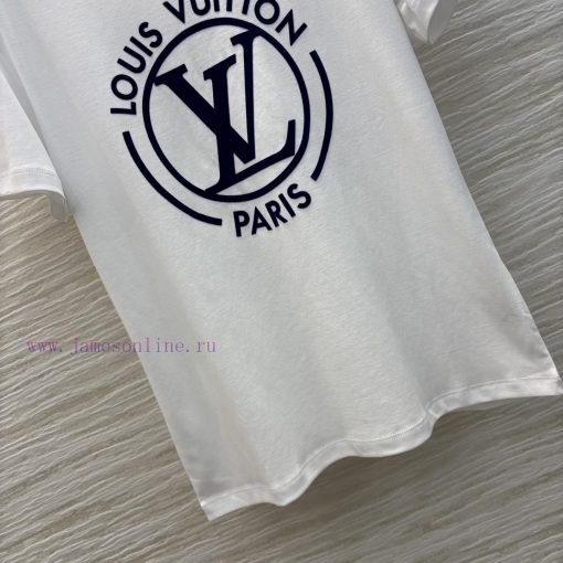 CT75792 Louis Vuitton 25 Early Spring New Collection Logo Printed Pattern Chain Short Sleeve T- ef5pue2x - Image 8