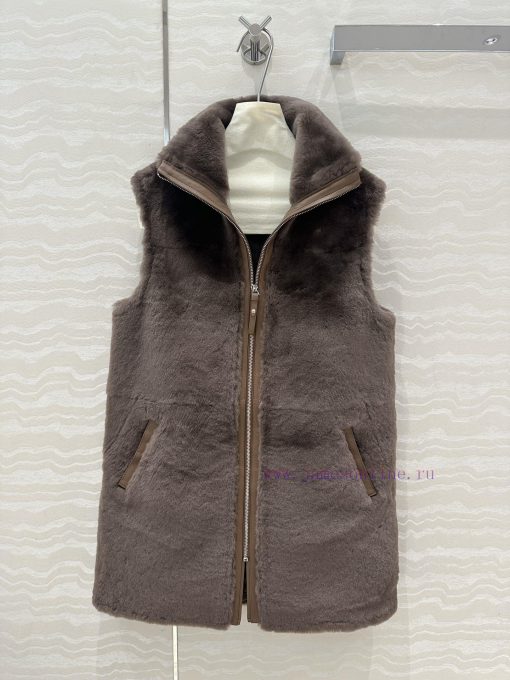 AW72811 H Is A Must-have Vest Jacket For Autumn And Winter At The Ma Family. It Is A High-end Q s3g6rstv