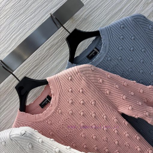 CT75818 Chanel 25 New Item Three-dimensional Pattern Knitted Short Sleeved Knitted Top With Cla 785s0bmg - Image 3