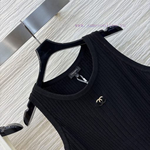 CL75820 Chanel 25 Spring/Summer New Product Solid Color Vertical Knitted Tank Top Skirt With De 40ngk854 - Image 4