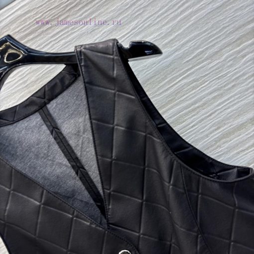 CW75822 Chanel 25 Spring/Summer V-neck Mid Length Lambskin Vest Layered With Artifact Leather V iri64xfi - Image 5