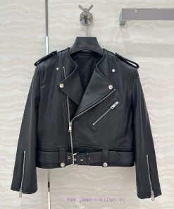 High End AW75850 Prada Smart And Fashionable Outfit Paired With Ma Yili's Ultra Short Motorcycl fn1463a4