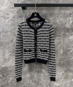 ZW60372 Chanel 25p Holiday Limited Edition New Product Classic Hollow Hook Weaving Stripe Knitt rtxsiili