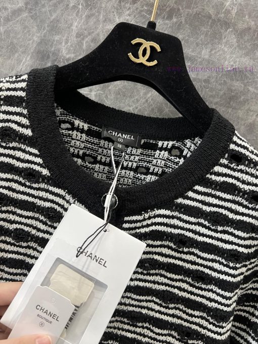 ZW60372 Chanel 25p Holiday Limited Edition New Product Classic Hollow Hook Weaving Stripe Knitt rtxsiili - Image 9