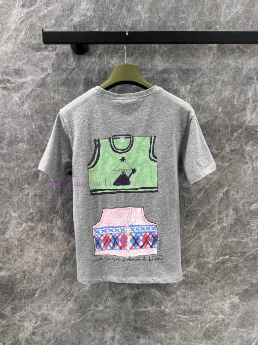 ZT60380 Gucci 25Ss Early Spring New Cartoon Cat Letter Printed Short Sleeved T-shirt 丨 YB Devel iccmbt17 - Image 3