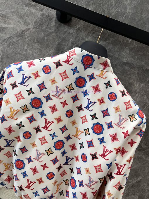 ZW60381 Louis Vuitton 25Ss Early Spring New Double-sided Printed Stand Up Collar Jacket Jacket thyrvn3b - Image 5