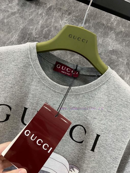 ZT60380 Gucci 25Ss Early Spring New Cartoon Cat Letter Printed Short Sleeved T-shirt 丨 YB Devel iccmbt17 - Image 9