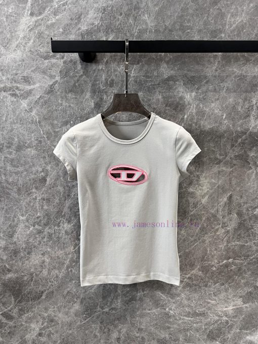 ZT60386 Diesel 25Ss Early Spring New Hollowed Out Spicy Girl Logo Short Sleeved T-shirt | Produ mz9eueg6 - Image 2