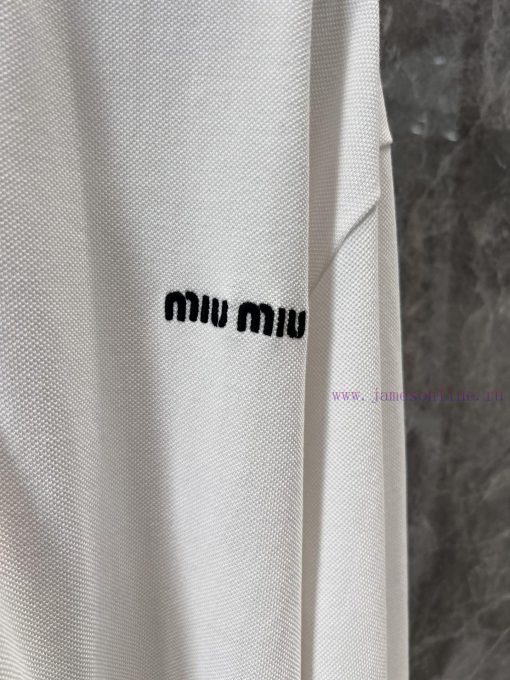 ZT60396 MiuMi * 25Ss Spring/Summer New Style Positioned Embroidered Letter White Long Sleeve Po fvr5g25b - Image 6
