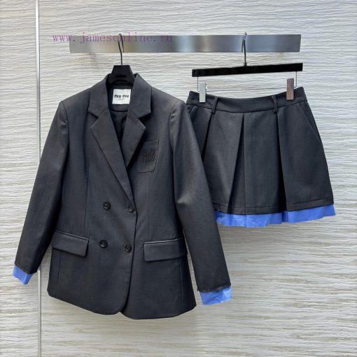 CT75953 Miu Miu Miu 25 Early Spring New Collection A Suit Jacket And High Waisted Pleated Short quqlcene
