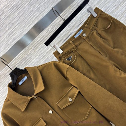 CT75956 Prada 25 Early Spring New Collection Triangular Decorative Collar Shirt+Straight Leg Pa 1tke2x9i - Image 6