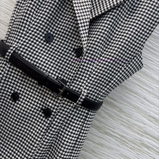 CL75959 Dior 25 Year Early Spring Collection Featuring A Sleeveless Suit And Long Skirt In A Ho c61jnuvl - Image 7