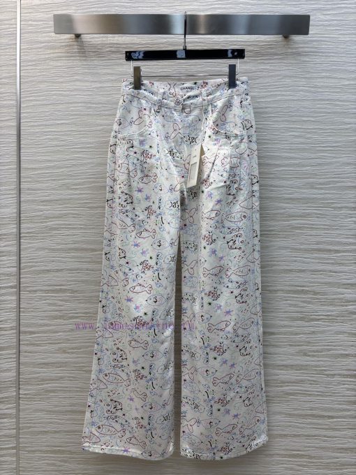 CK75986 Chanel 25 Spring/Summer Fun Graffiti Printed Straight Leg Jeans Are Simply A Walking To 4kjkl3do - Image 2