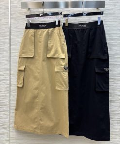 CB75987 Prada 25 Spring/Summer Logo Ribbon Splicing Workwear Style Large Pocket A-line Half Ski sd0192a1
