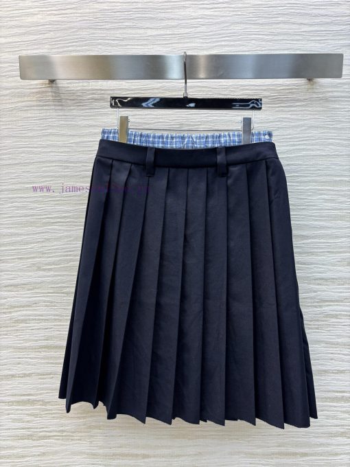CB75991 Miu Miu 25 Early Spring New Item Fake Two Contrasting Checkered Pleated Half Skirt Fake k7t0tzqd - Image 2