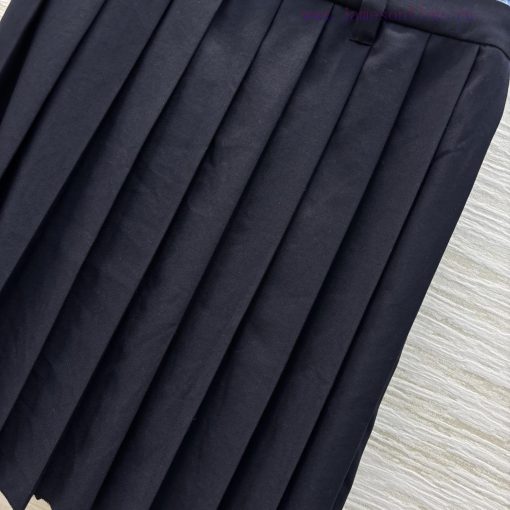 CB75991 Miu Miu 25 Early Spring New Item Fake Two Contrasting Checkered Pleated Half Skirt Fake k7t0tzqd - Image 6