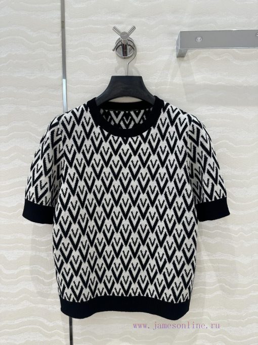 AT75193 V Series 25s Early Spring New Product Elegant Geometric Wool Top Swiss Machine Double W l7il11ic