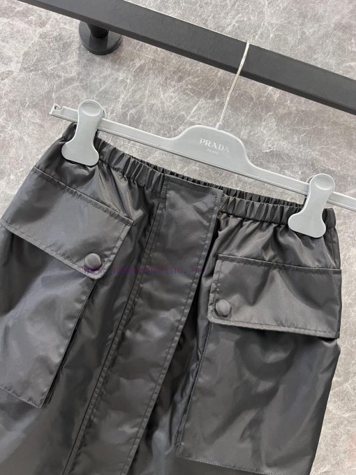 ZB60511 Prada 25Ss Early Spring New Iron Brand Micro Label Elastic Waist Pocket Half Skirt | YB dpma2c0p - Image 4