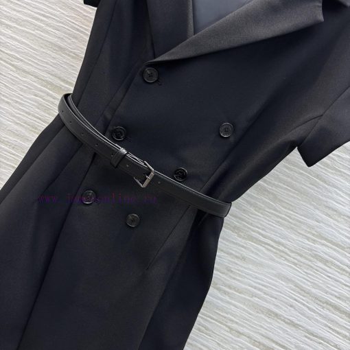 CL76039 Dior's Early Spring Collection Of 25 Years Featuring A Sloping Shoulder And Off Shoulde bym88y6q - Image 8