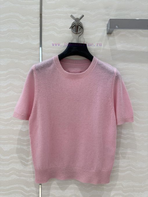 AT75228 Prada High-end Sheep Wool Short Sleeved Shirt Very Easy To Style With Great Tonality. T zavuk5q9