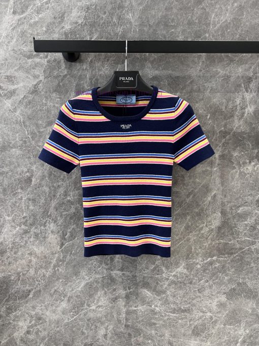 ZT60533 Prada 25Ss Early Spring New Color Striped Knitted Short Sleeve Top 丨 Developed And Prod 3032f3pl